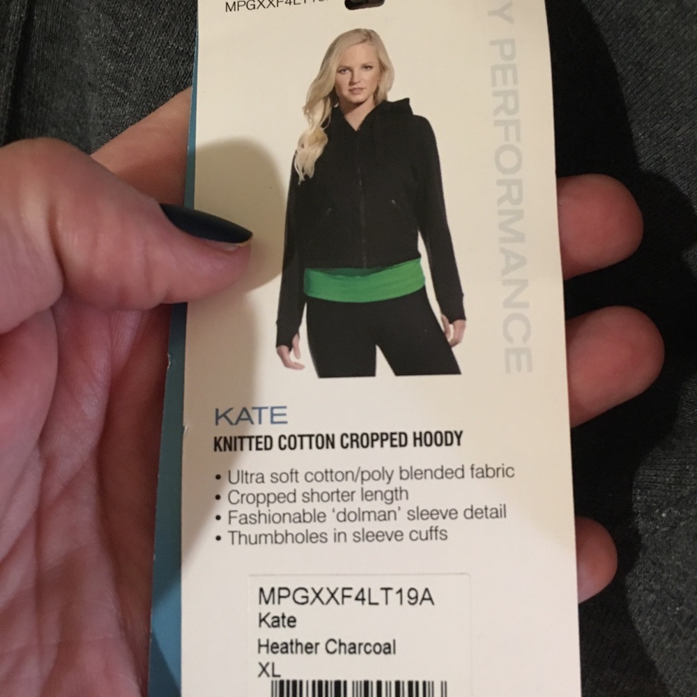 NWT grey cropped hoodie - Picture 5 of 8